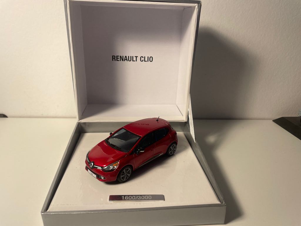 Renault Clio czerwona - ELIGOR (szara pudełko kwadratowe)