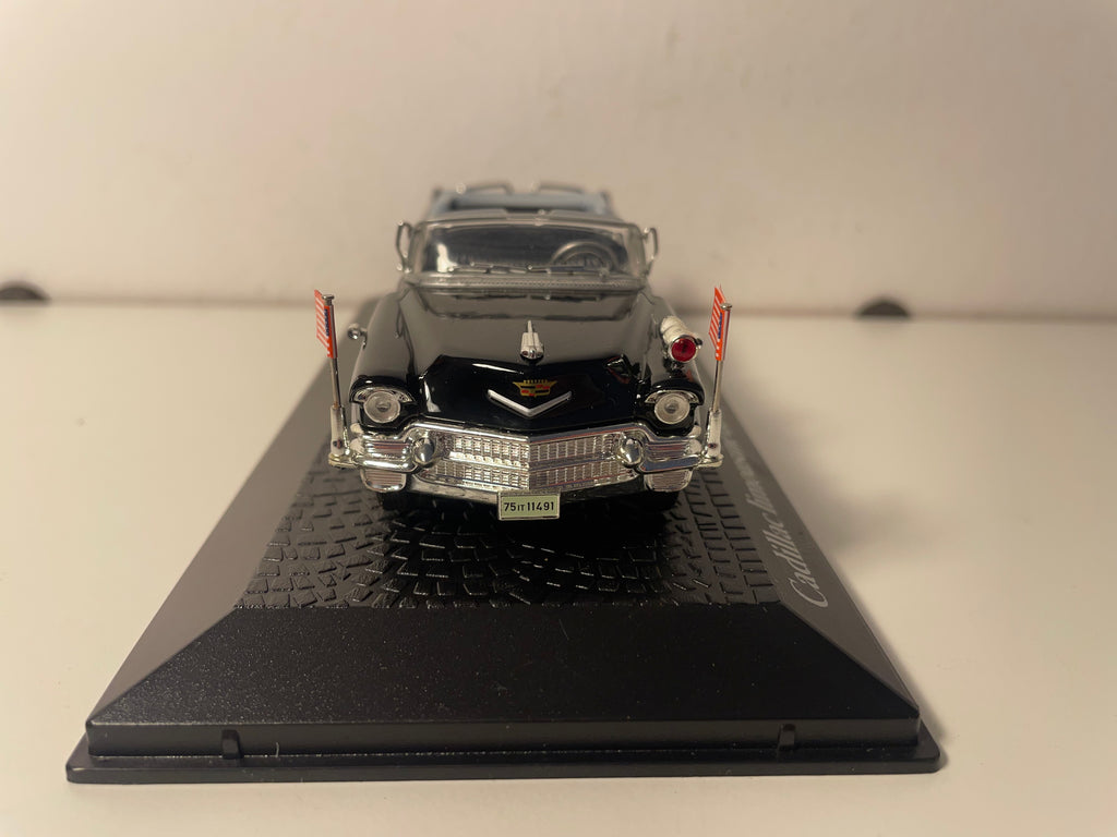 Limusina Cadillac descapotable negra Reina Isabel 2 (colección de coches de jefes de estado) - viaje a París de Dwight D. Eisenhower en 1959