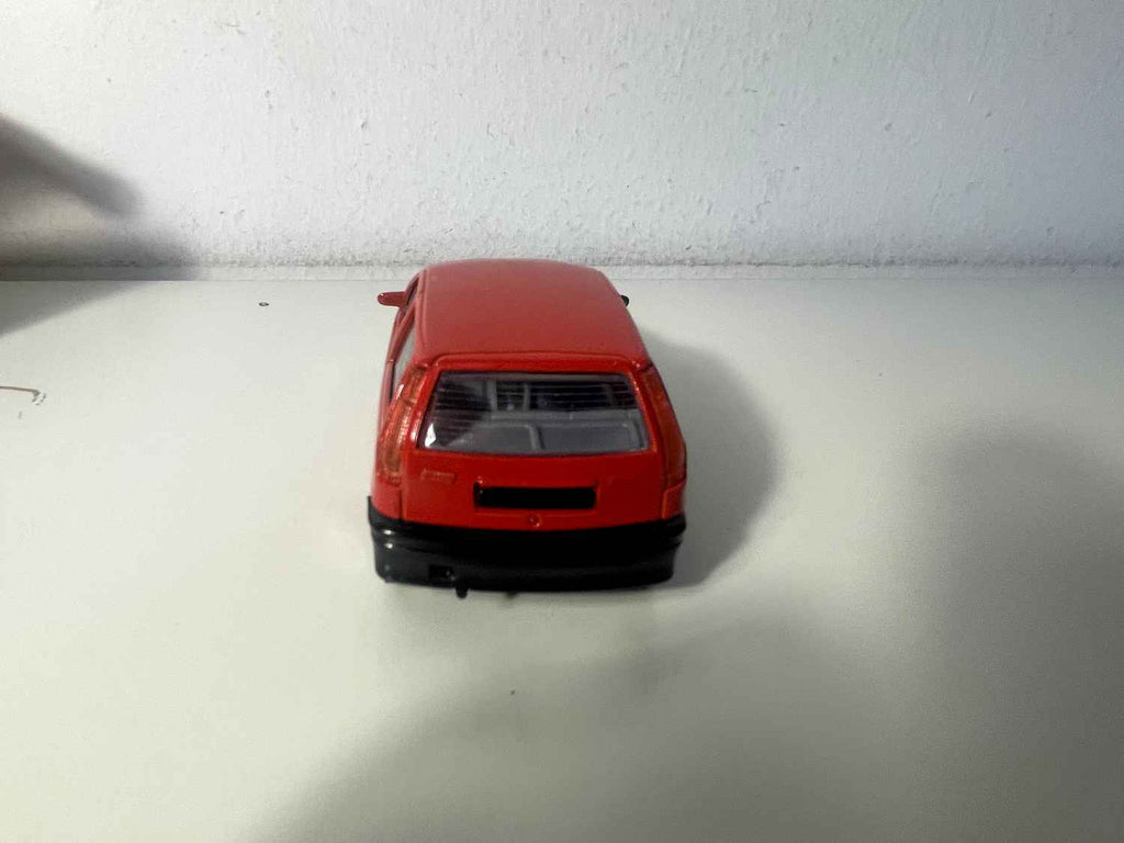 Fiat Punto rosso - BURAGO