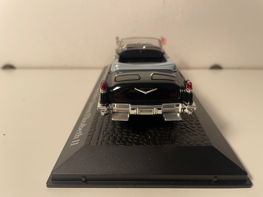 Limusina Cadillac descapotable negra Reina Isabel 2 (colección de coches de jefes de estado) - viaje a París de Dwight D. Eisenhower en 1959
