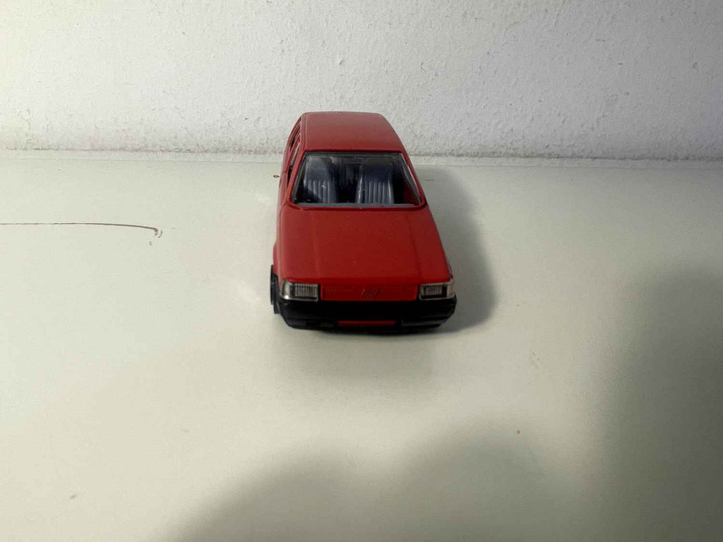 Fiat Tipo rot - BURAGO