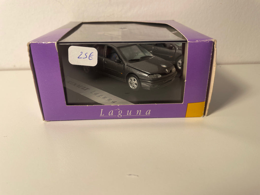 Renault Laguna szara - VITESSE (pudełko)