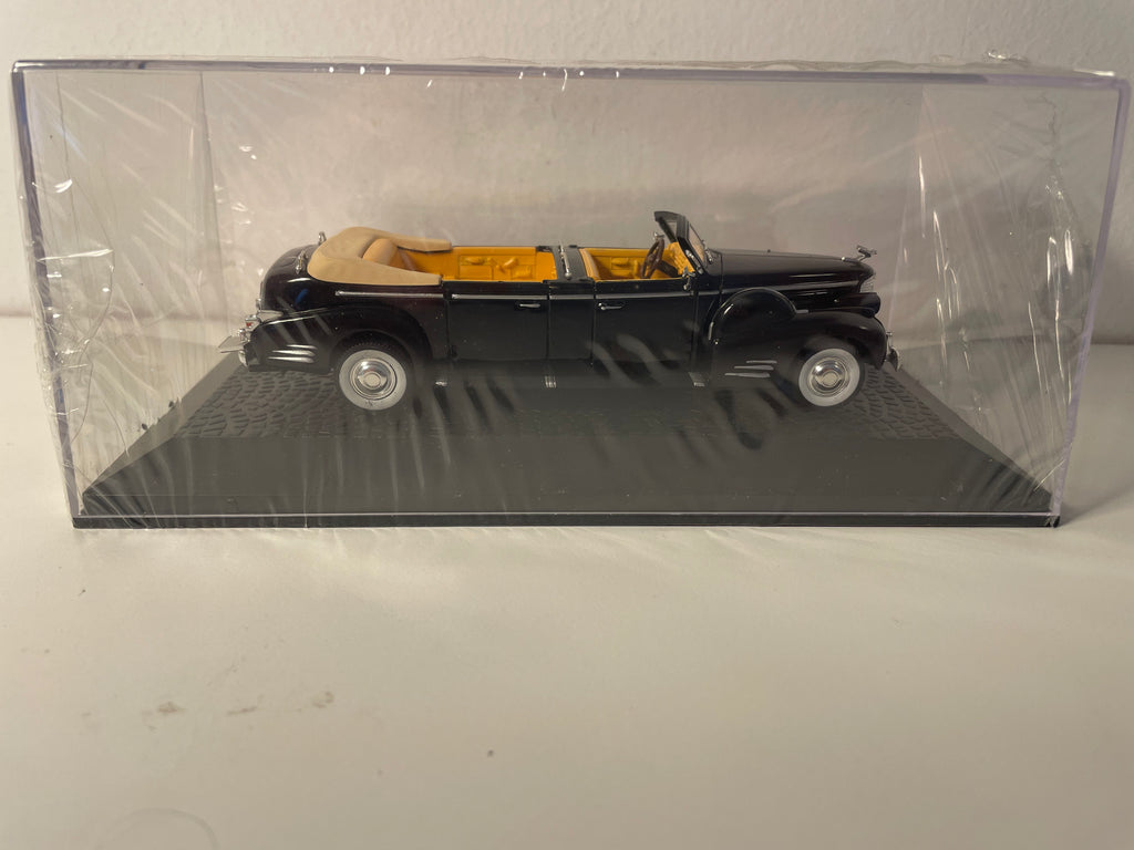 Cadillac V-16 noire Queen Mary (collection voitures de chefs d'état) - Campagne électorale de Harry Truman de 1948