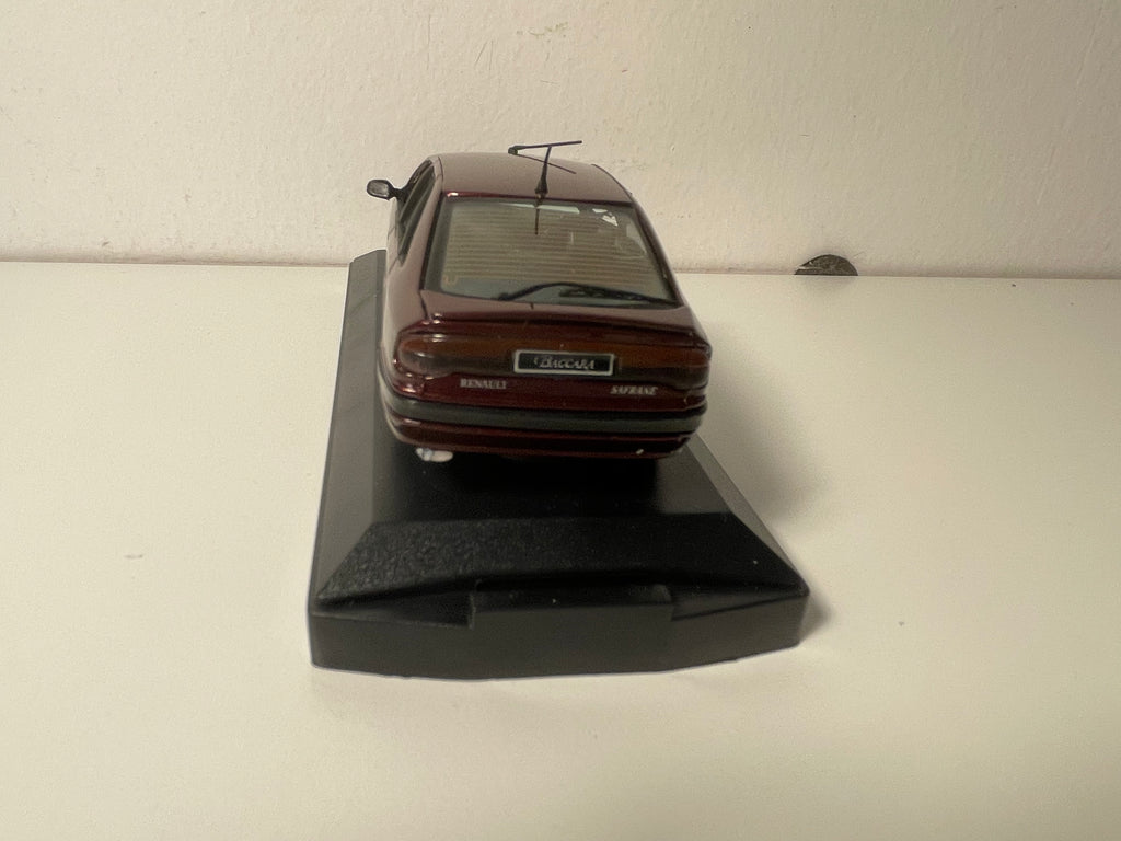Renault Safrane Baccara V6 burgund z 1993 - VITESSE