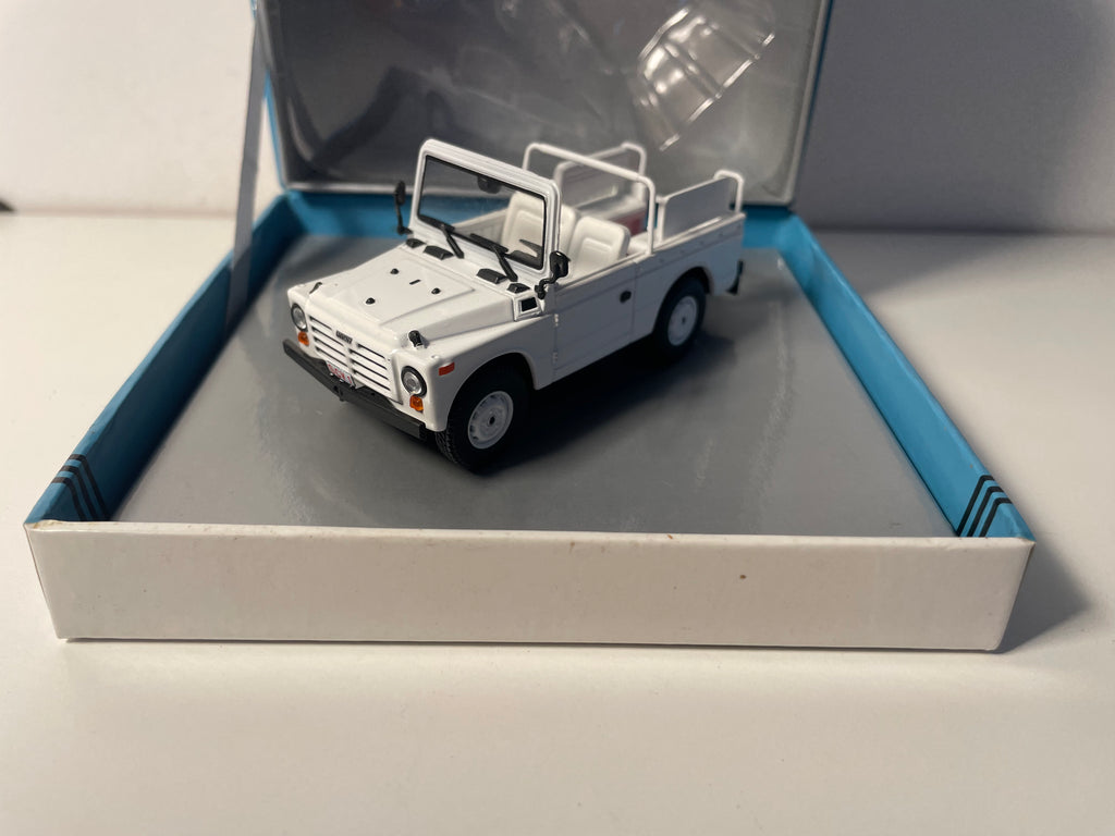 Fiat Campagnola bianca La Papamobile di Papa Giovanni Paolo II (collezione auto capi di stato)