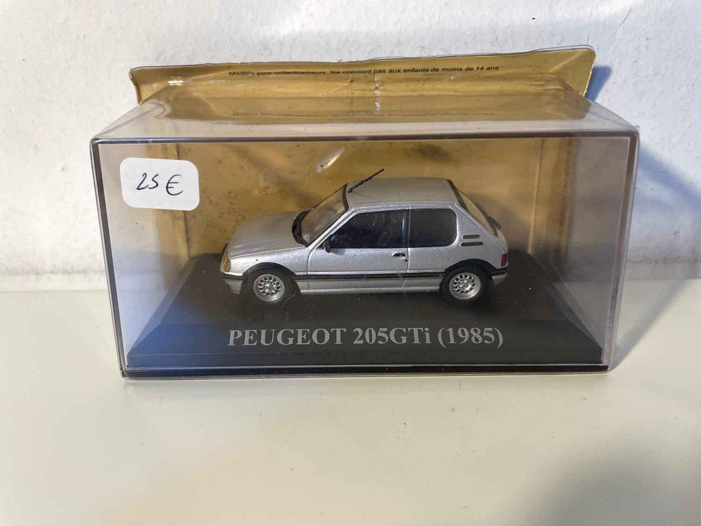 Peugeot 205 GTI gris de 1985