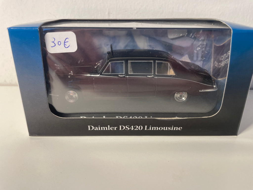 Limusina Daimler DS420 (colección de coches del jefe de estado)