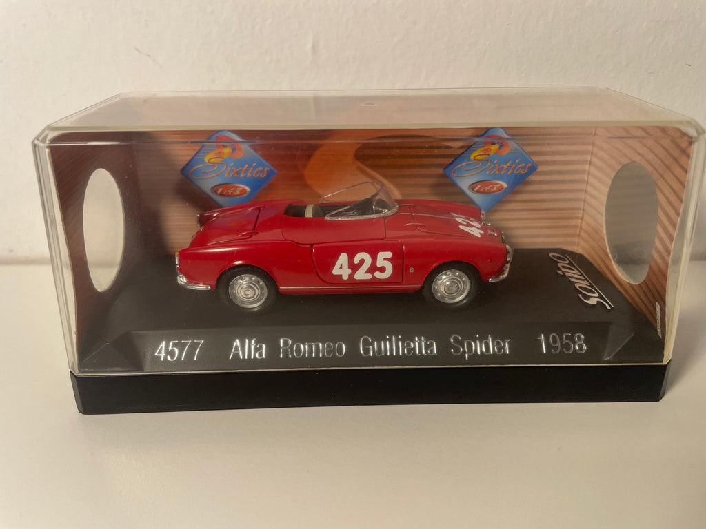 Alfa Romeo Giulietta Spider Vermelha Número 425 de 1958 - Referência Solido 4577
