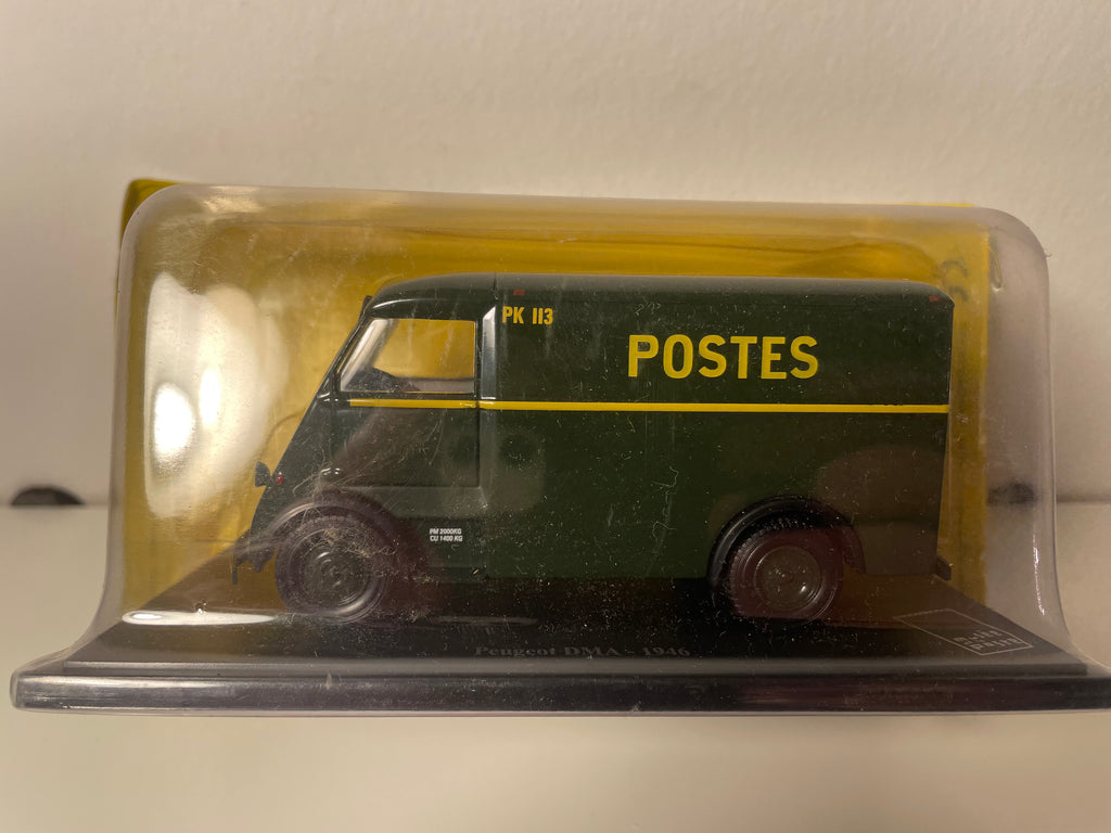 Peugeot DMA verde scuro del 1946 La Poste - PTT