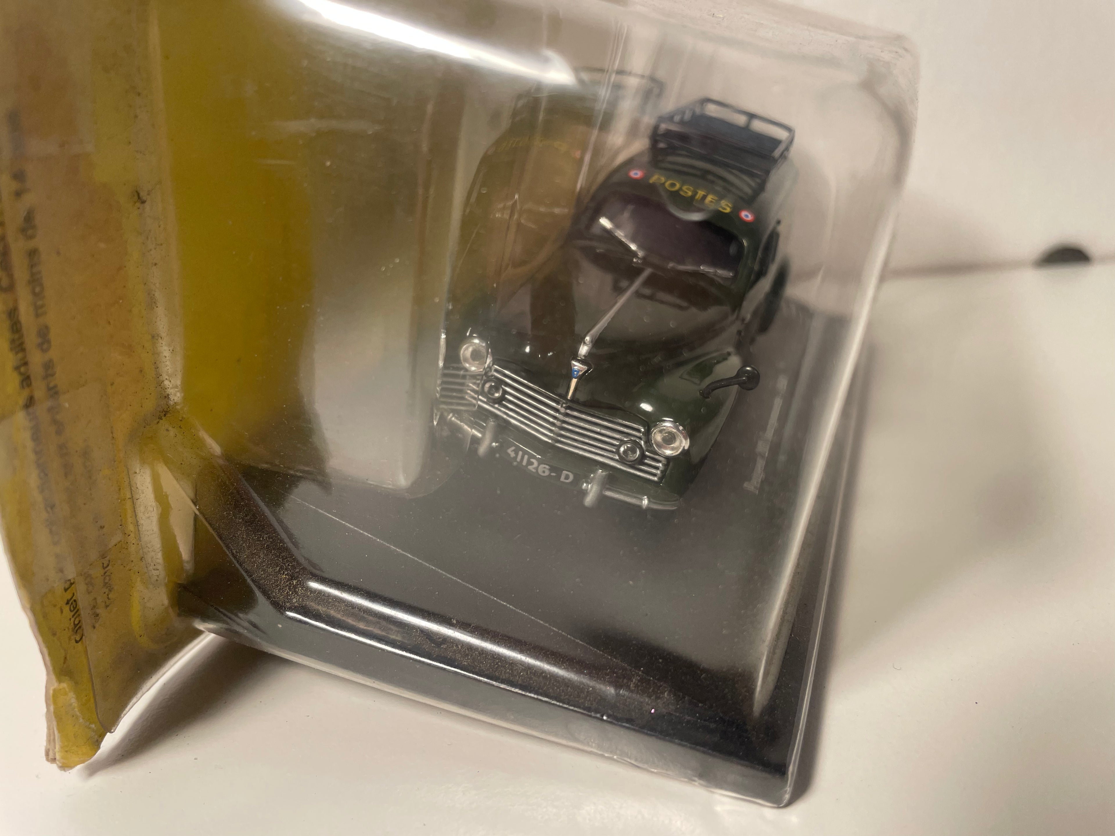 Peugeot 203 donkel gréng Camionetten aus 1950, La Poste - PTT