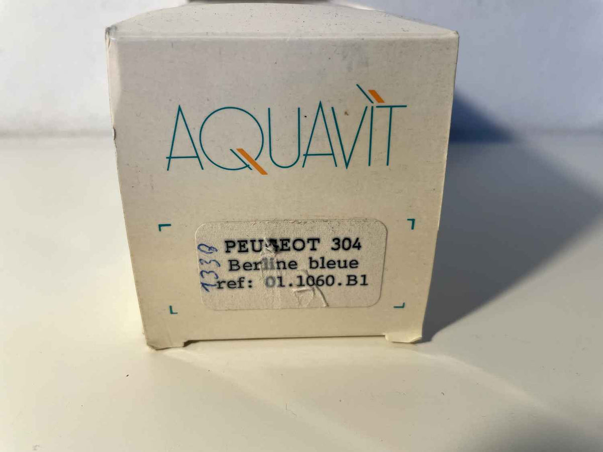 Peugeot 304 Blue Limousine (Aquavit)
