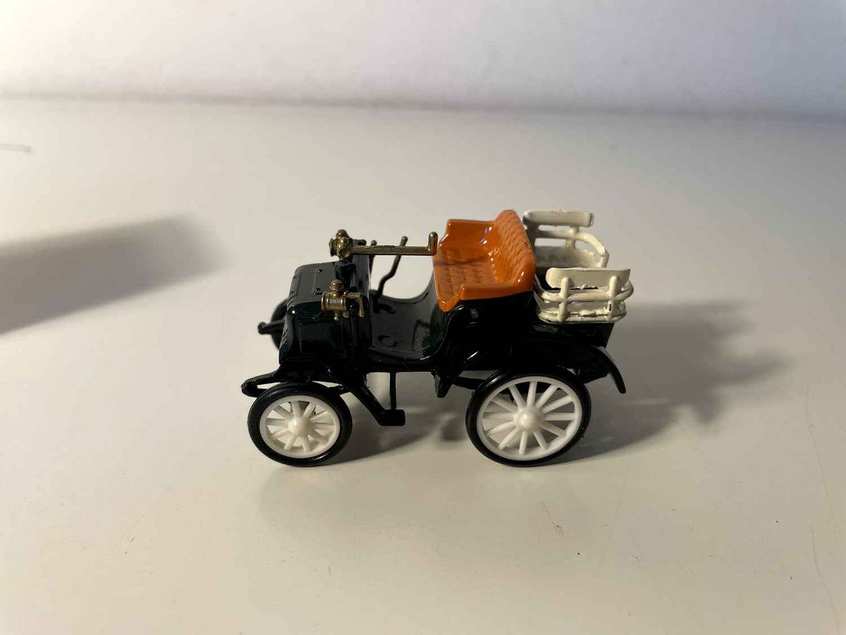 Panhard et Levassor "Tonneau" vun 1895 - RAMI Sammlung produzéiert vum JMK