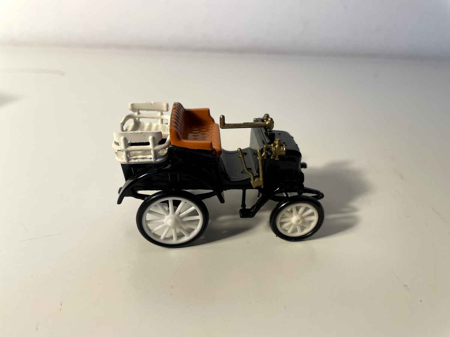 Panhard et Levassor "Tonneau" vun 1895 - RAMI Sammlung produzéiert vum JMK