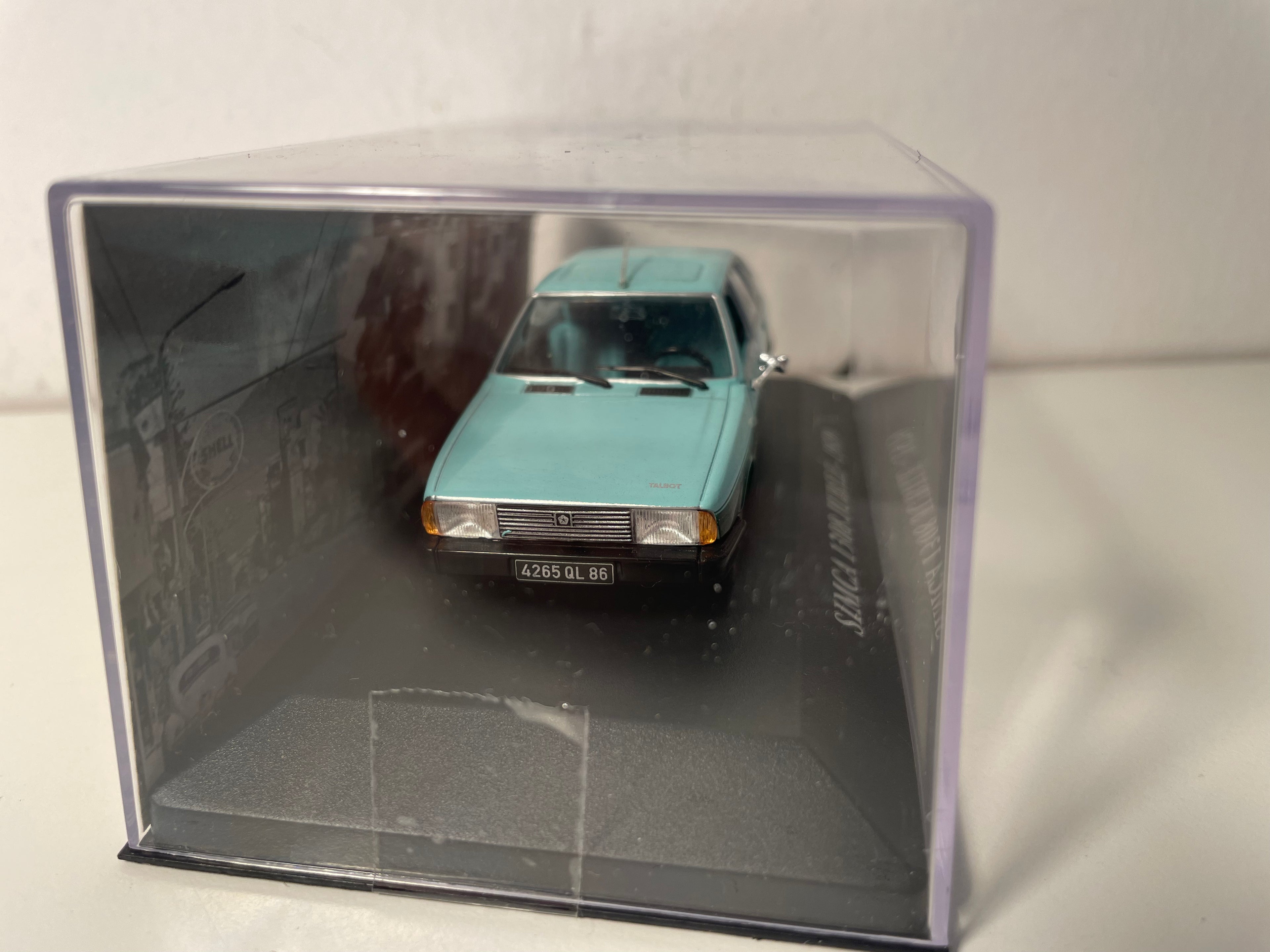 Simca 1308 Jubiläum vun 1979 mat 2 grénge Faarwen