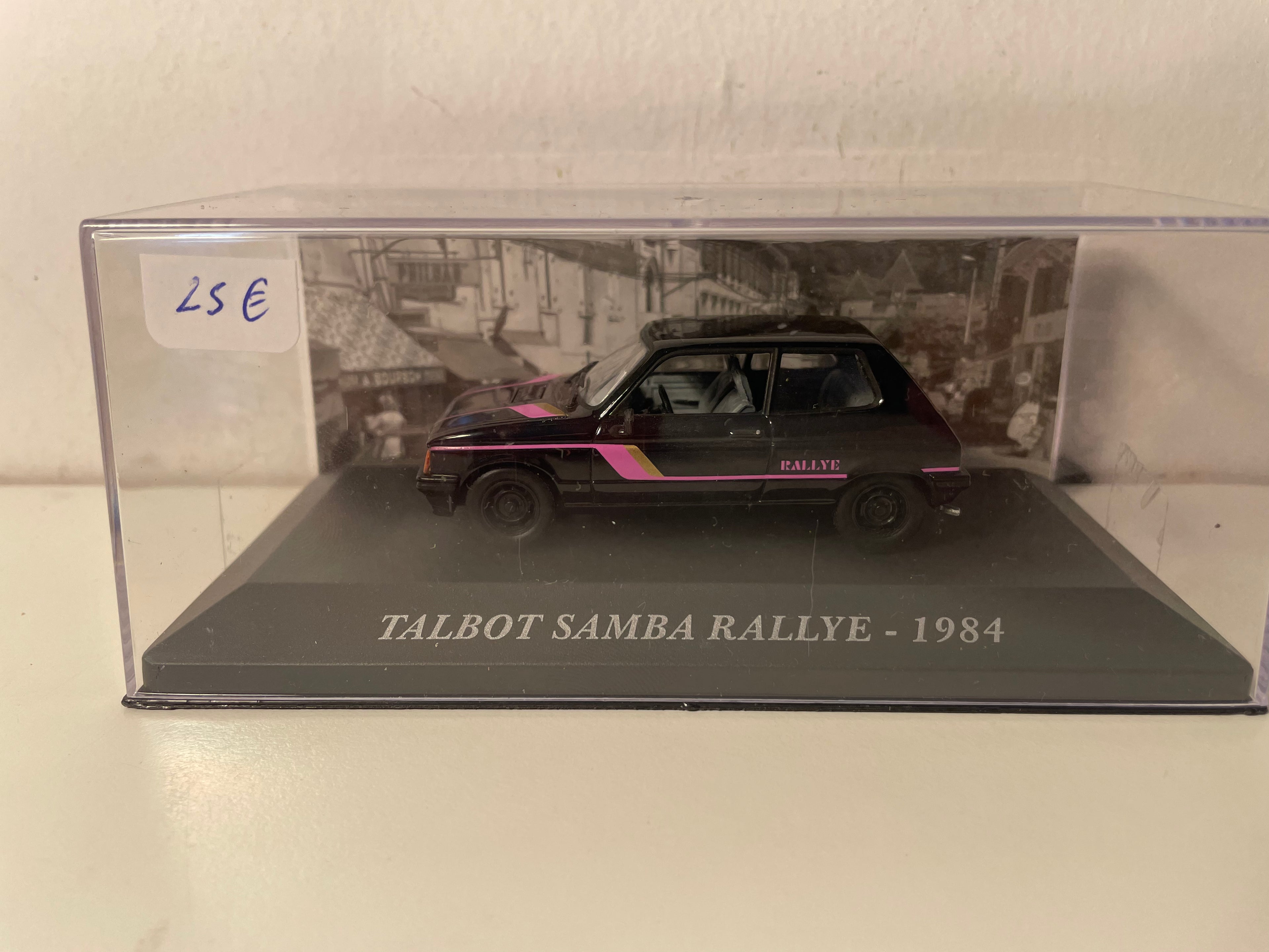 Talbot Samba Rally negro y rosa de 1984