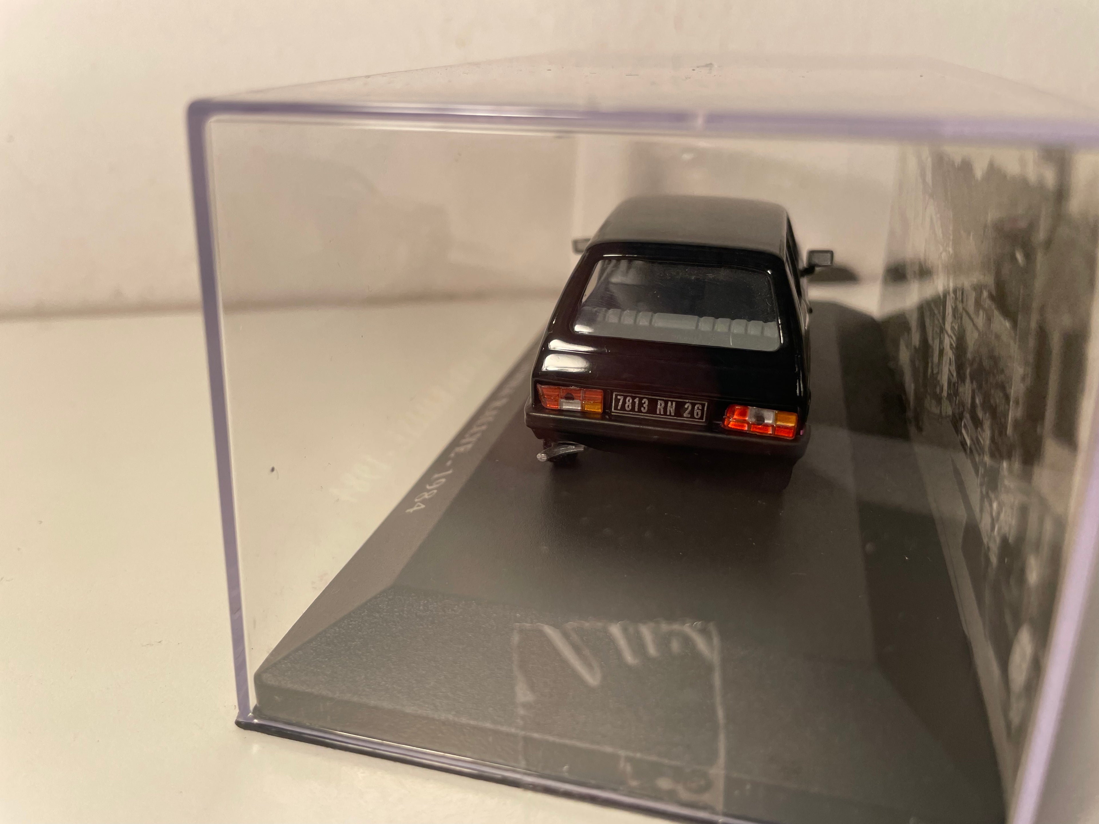 Talbot Samba Rally negro y rosa de 1984