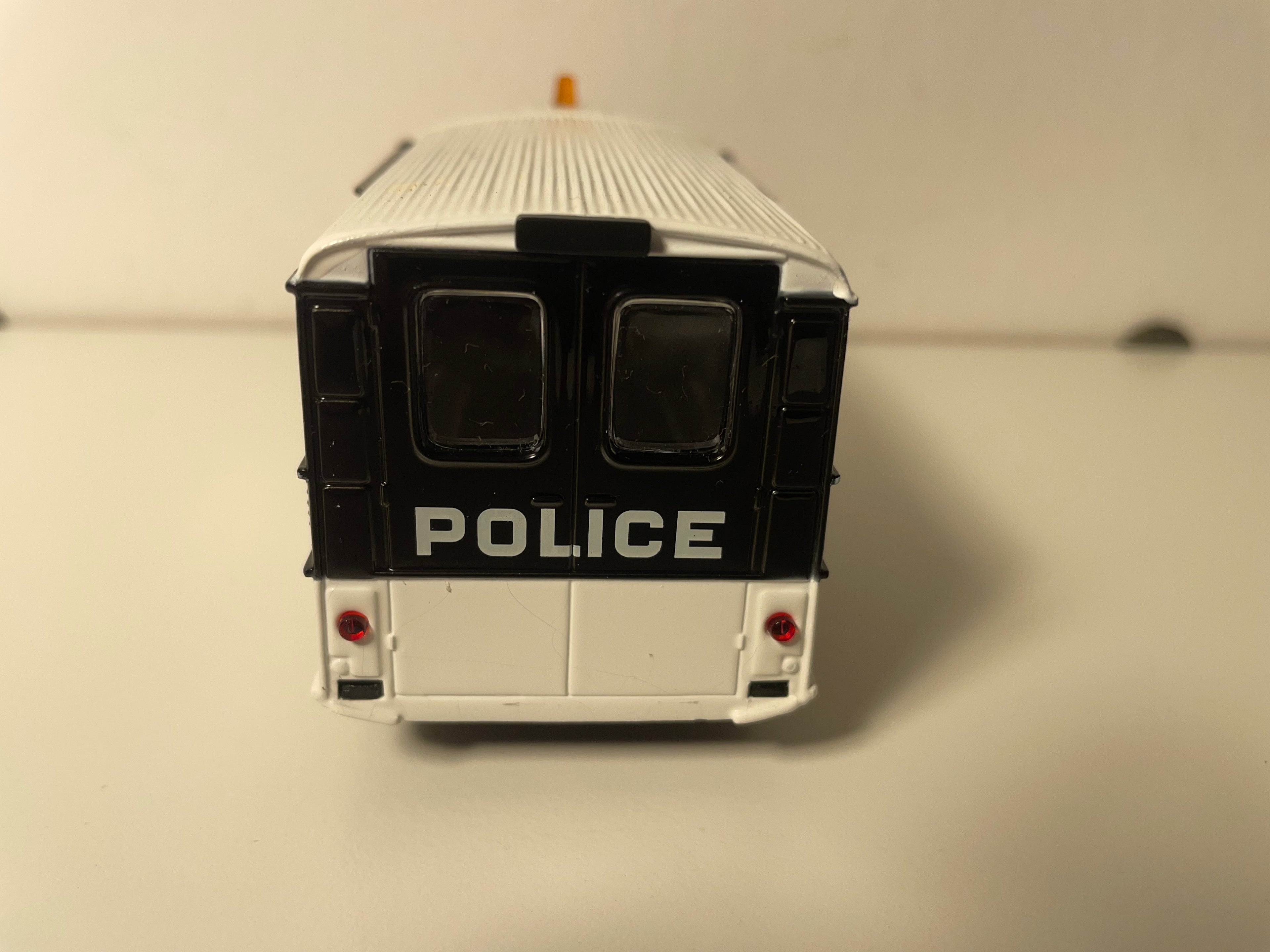 Citroën HY de POLICE ('salad basket') - blister