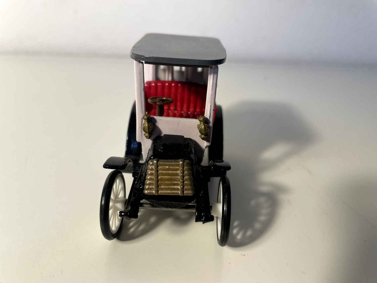 Panhard et Levassor z 1899 roku - Kolekcja RAMI wyprodukowana przez JMK