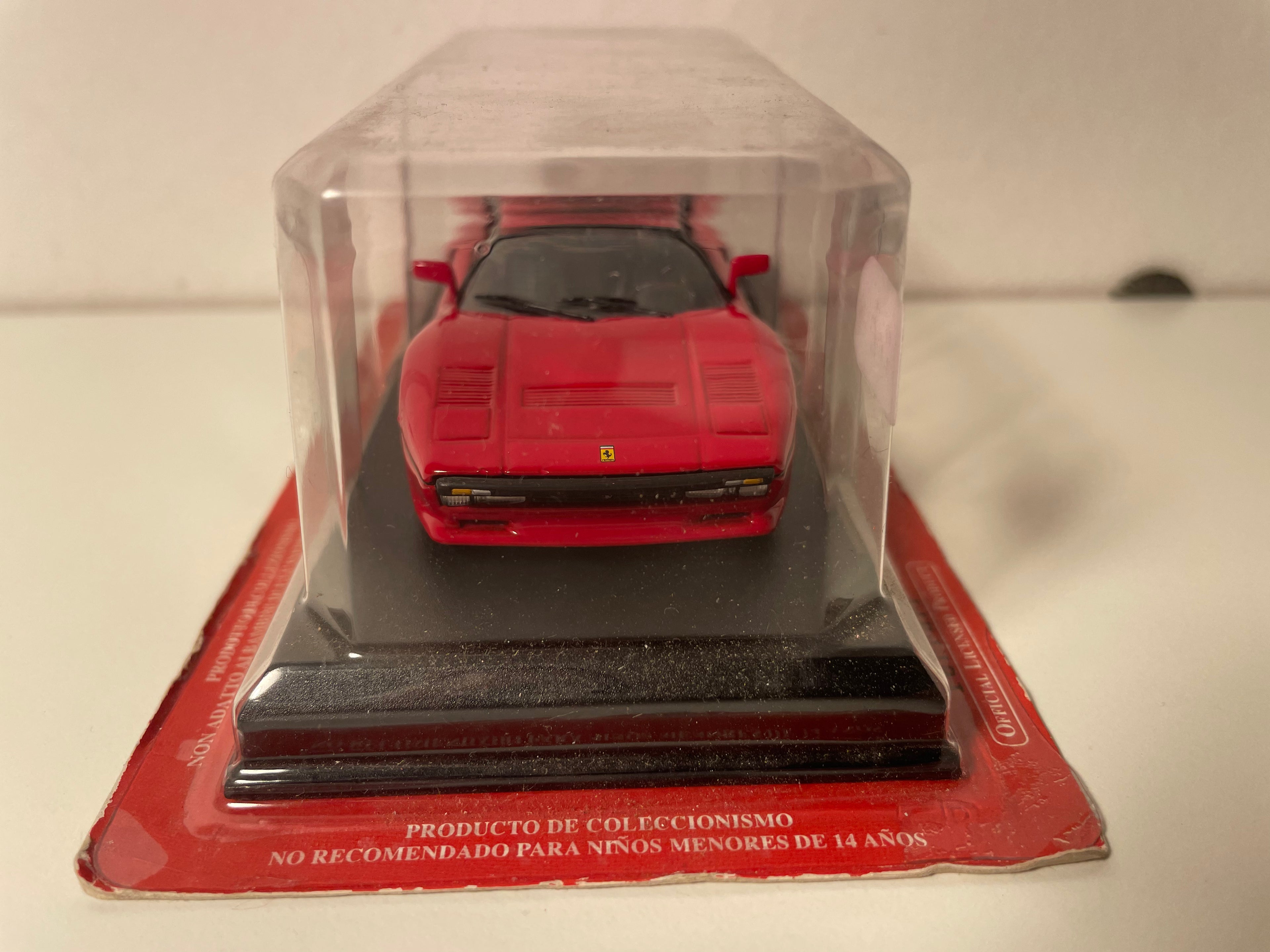 Ferrari GTO rouge (blister)