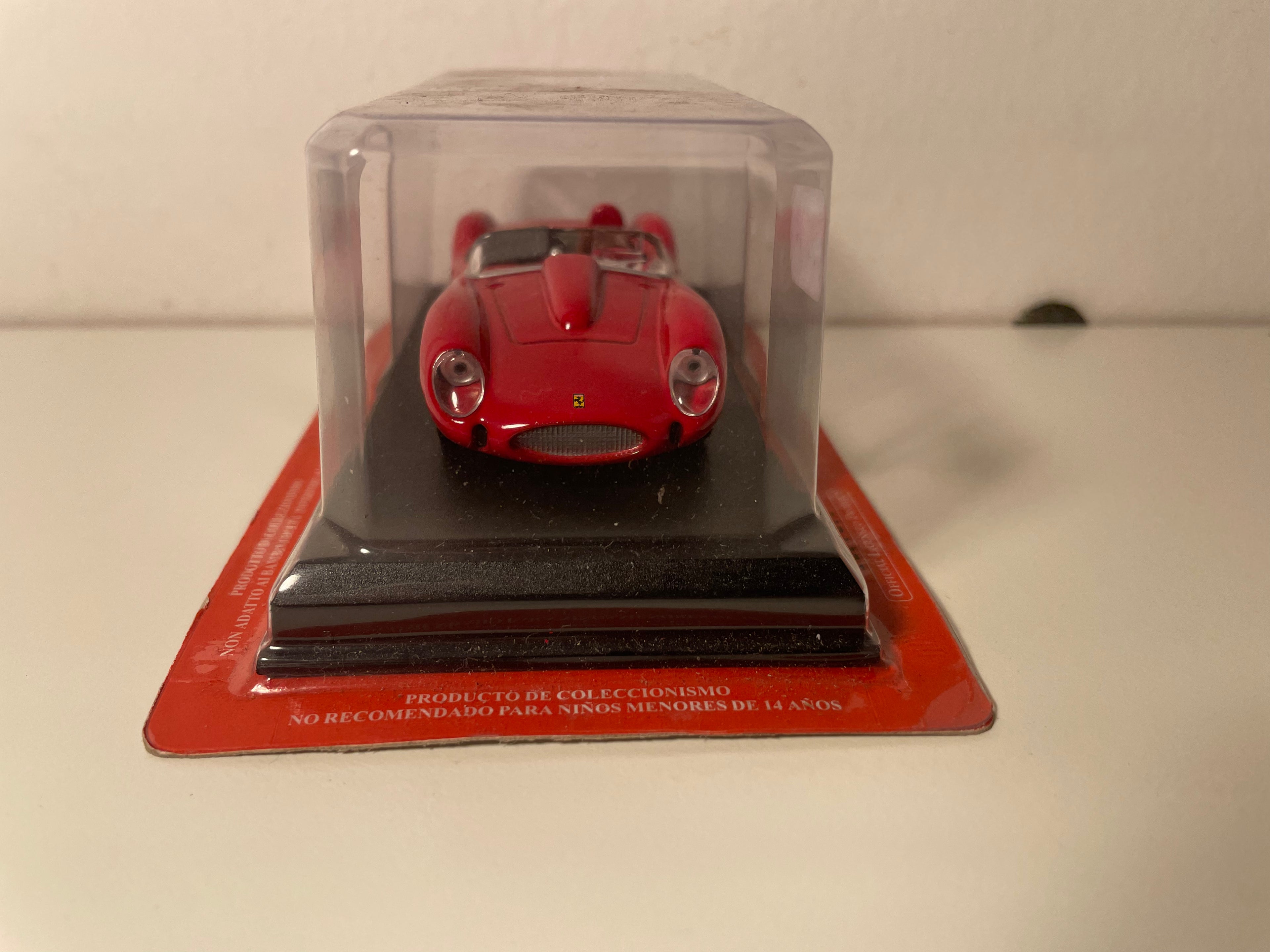 Ferrari 250 Testarossa vermelha (blister)