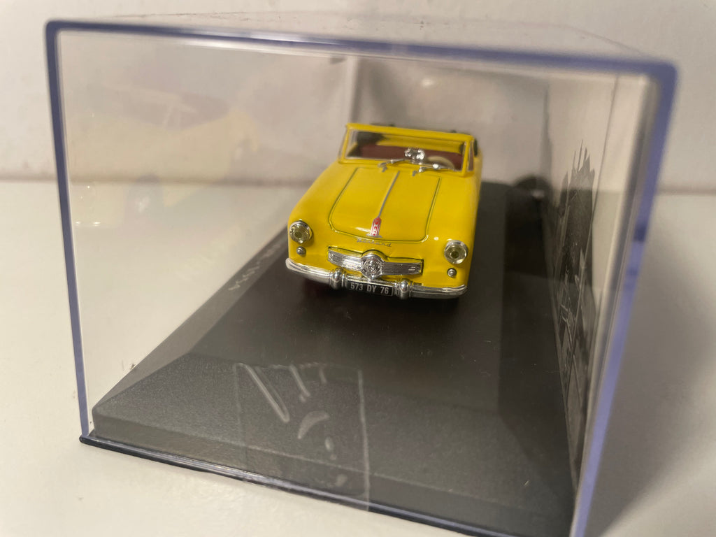 Panhard Dyna Junior giallo