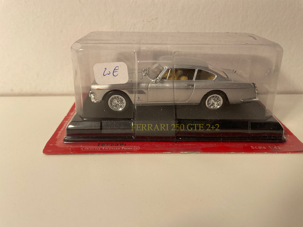 Ferrari 250 GTE 2+2 Grijs