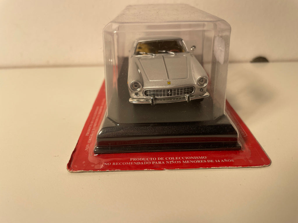 Ferrari 250 GTE 2+2 Grijs