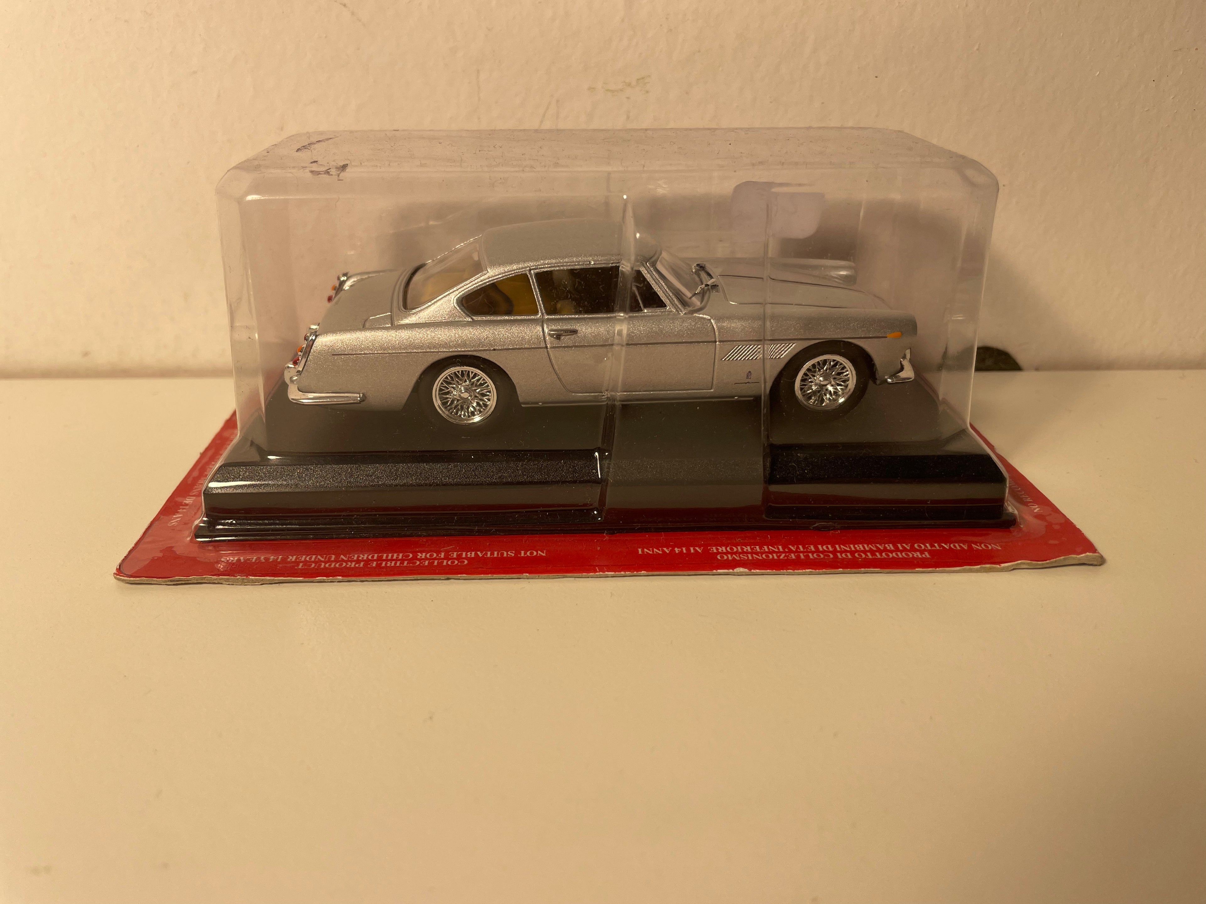 Ferrari 250 GTE 2+2 Cinza
