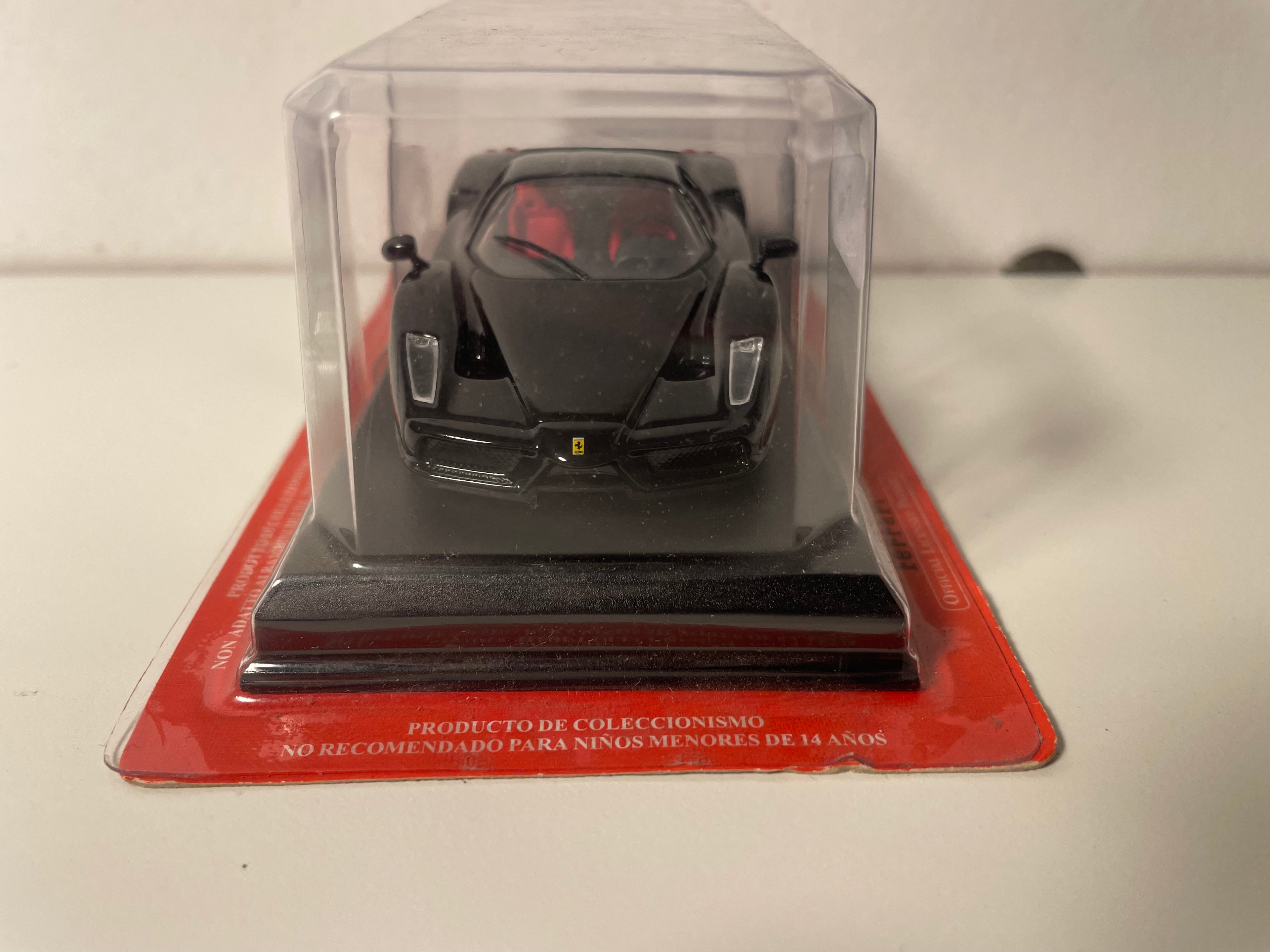 Ferrari ENZO FERRARI schwaarz (blister)