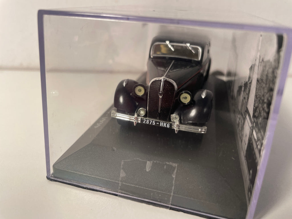 Black Hotchkiss 686 Cabourg vun 1939