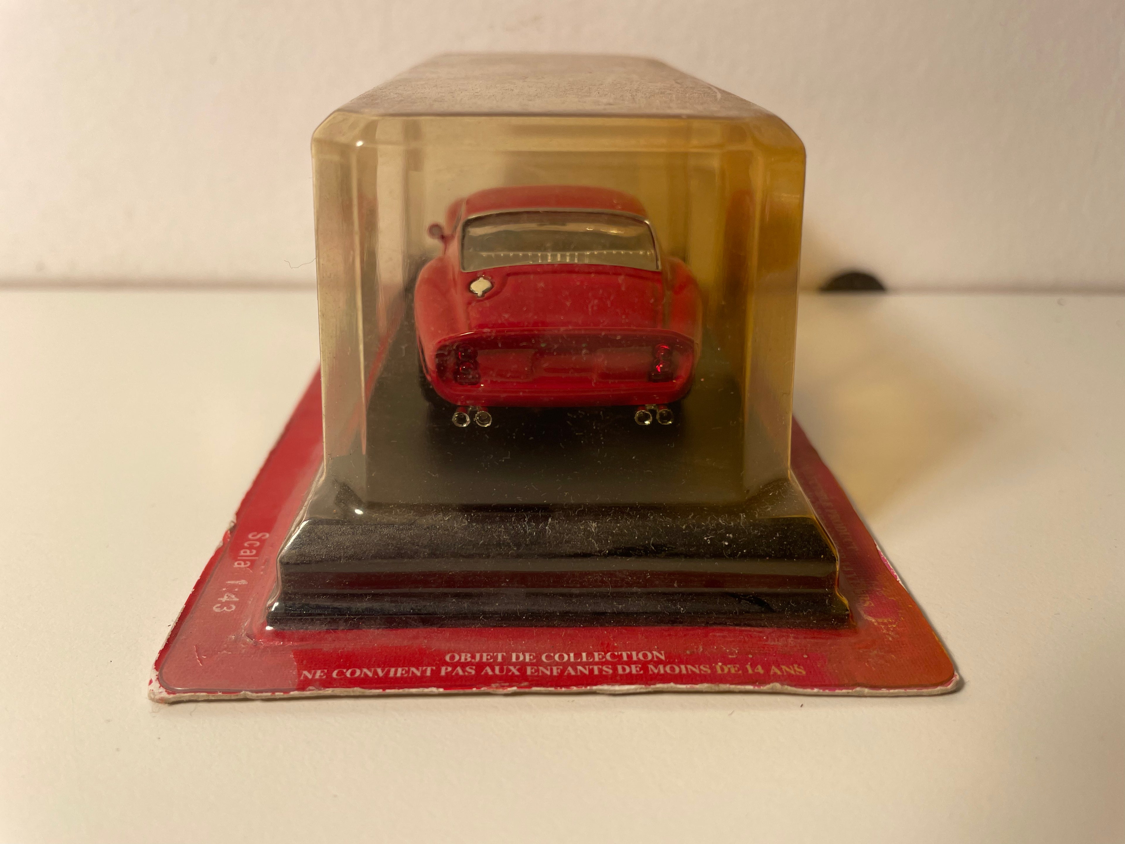 Ferrari 250 GTO vermelha de 1962 (blister)