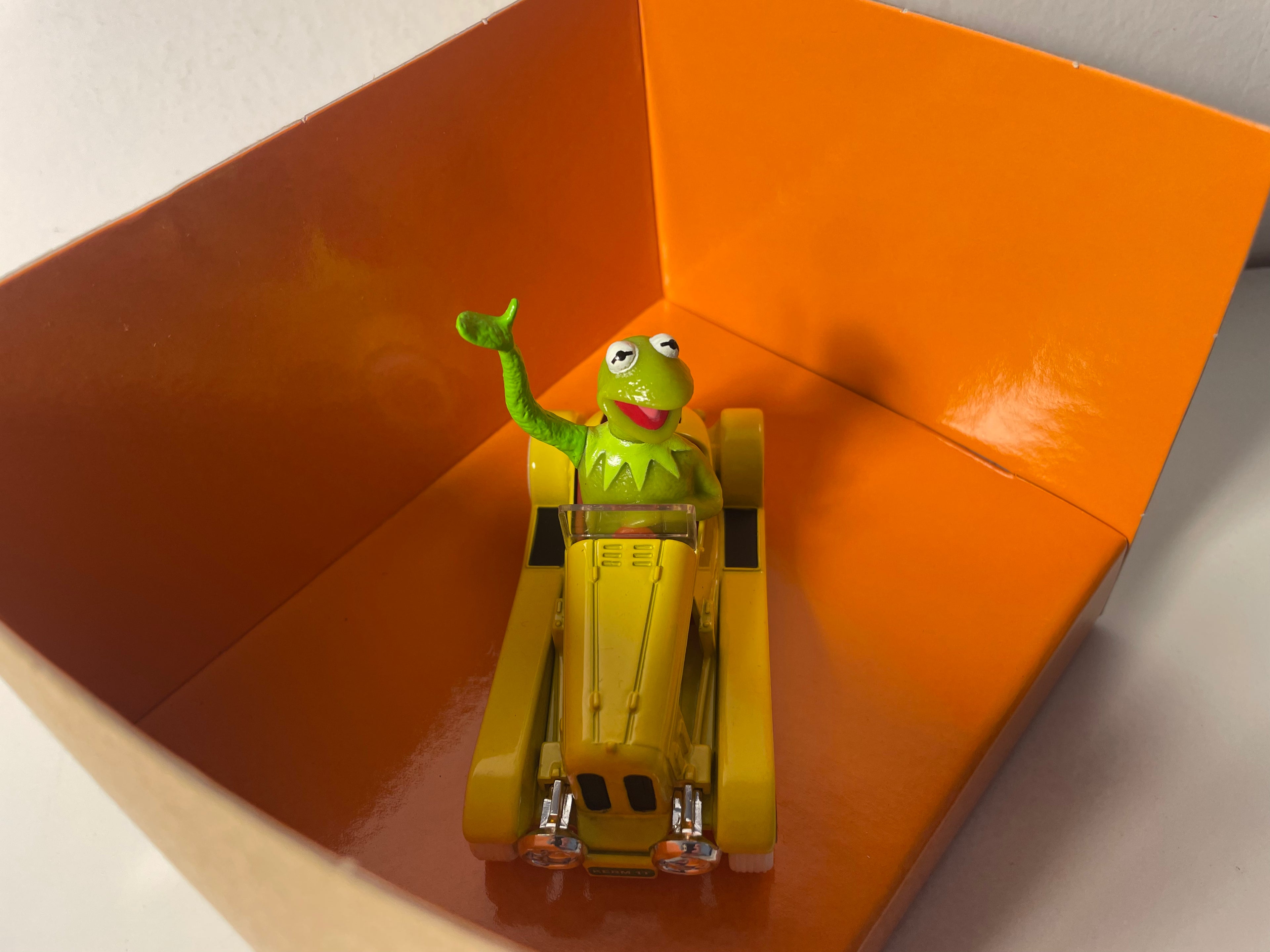Kermits gelbes Auto aus der Muppet Show - CORGI-Kollektion