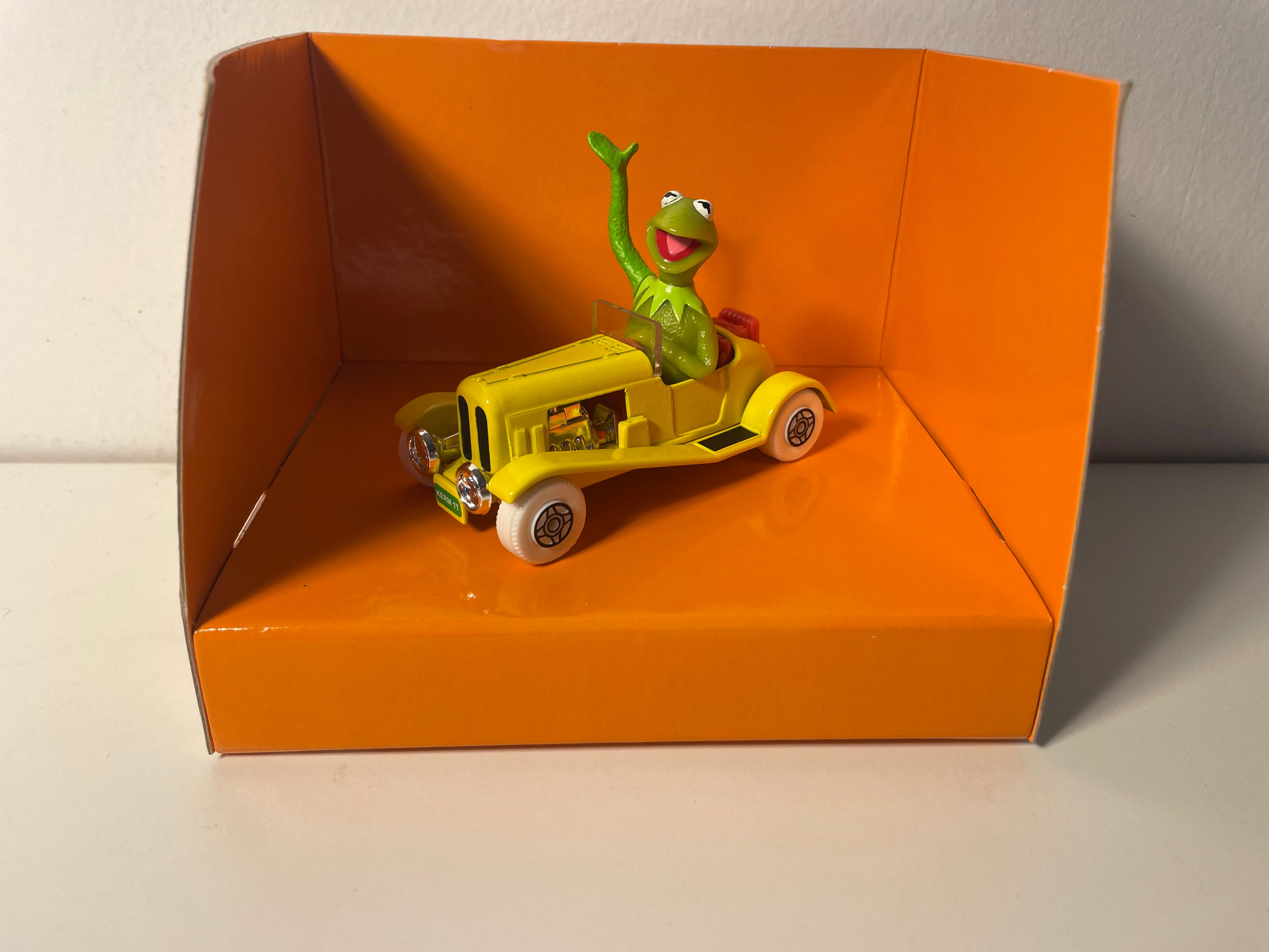 Kermits gelbes Auto aus der Muppet Show - CORGI-Kollektion