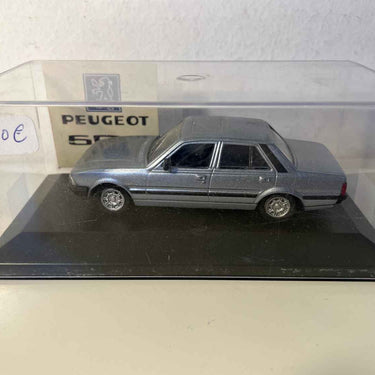 Peugeot 505 grau bläulich von 1979 (Norev)