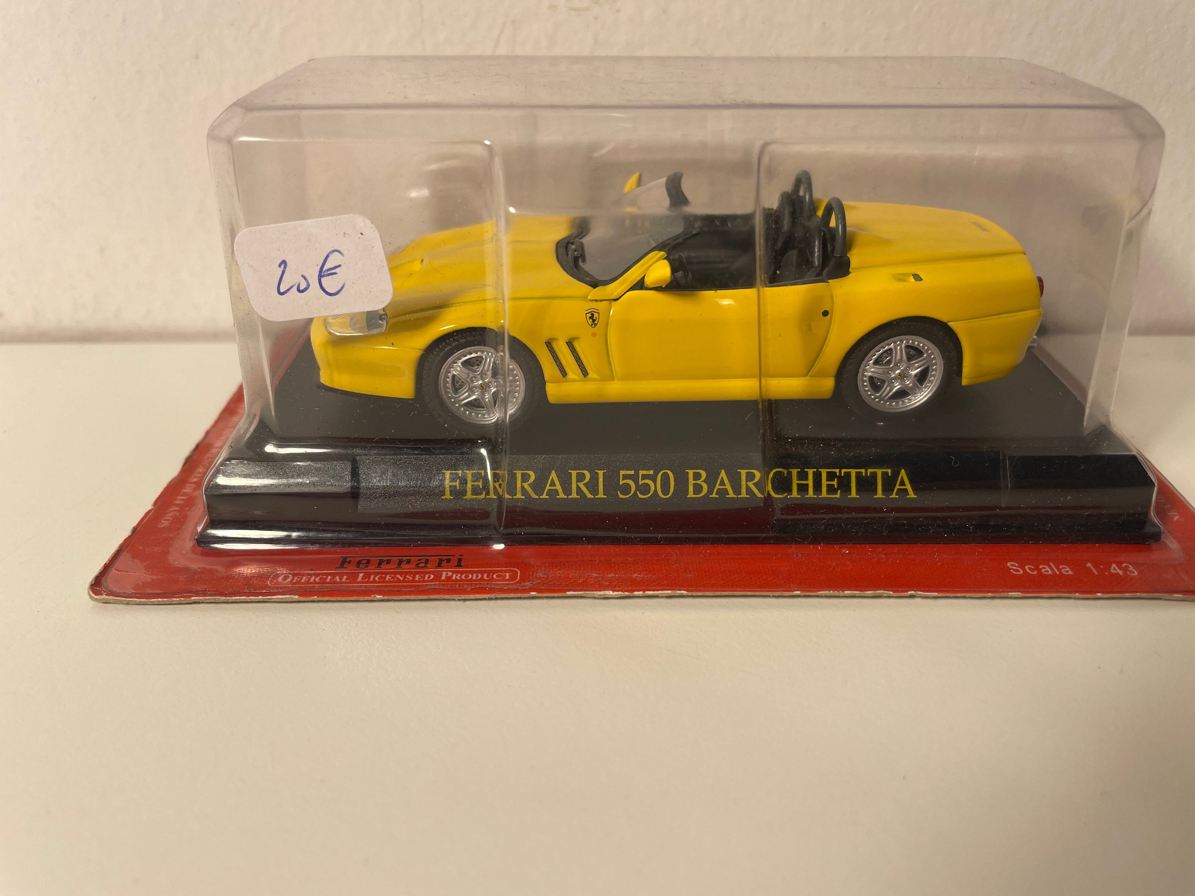 Ferrari 550 Barchetta Geel (Blister)