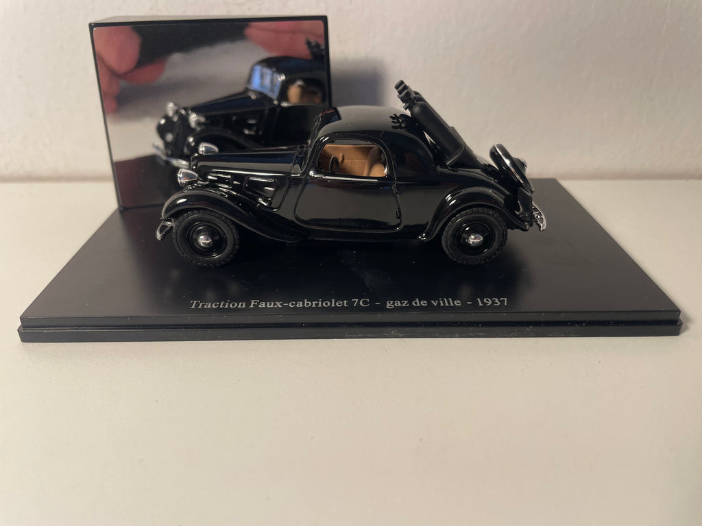 Citroën Traction faux-cabriolet 7C nera - gas di città del 1937 (scatola in plexiglass)