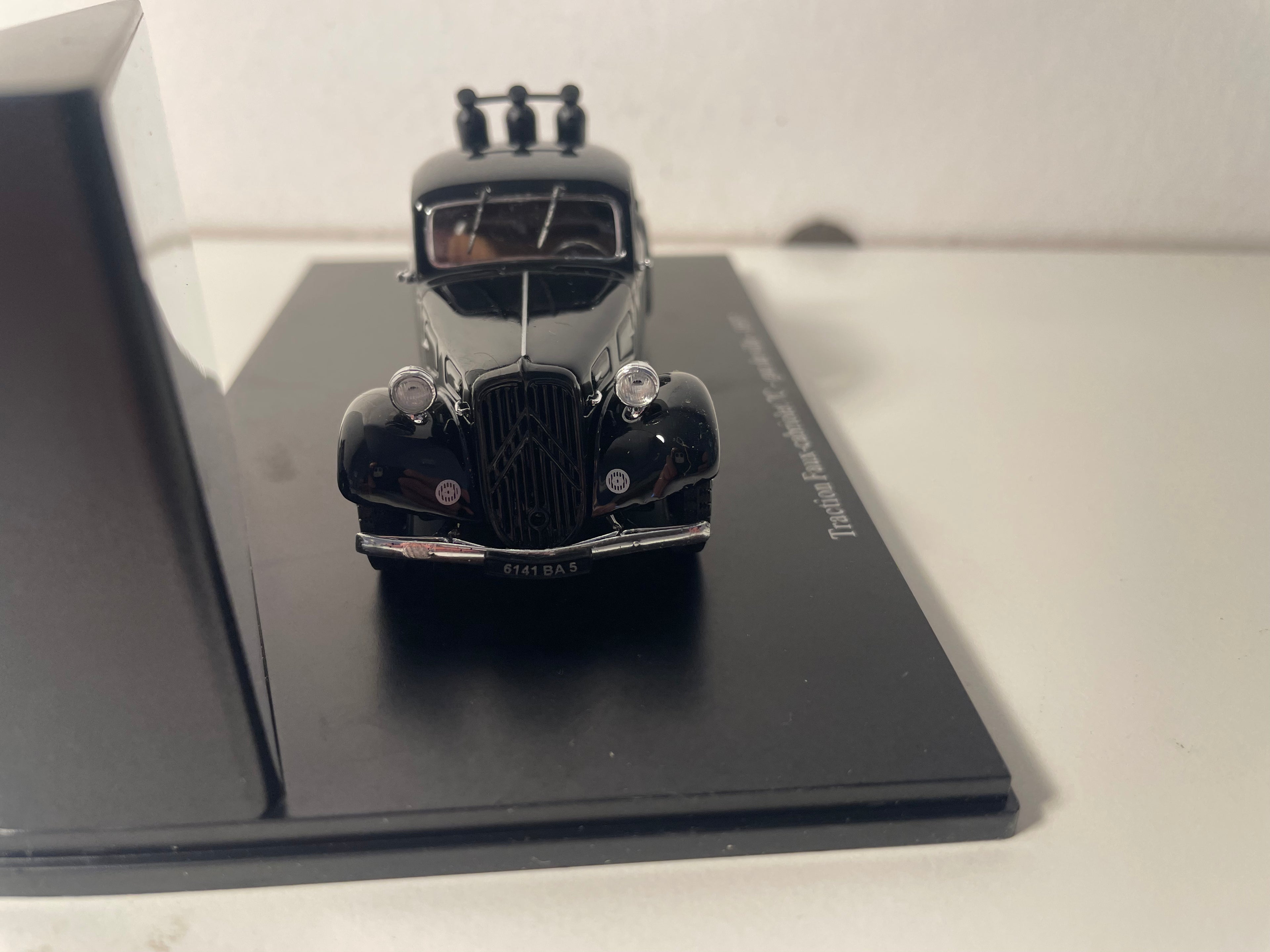 Citroën Traction faux-cabriolet 7C black - Town gas from 1937 (plexi box)