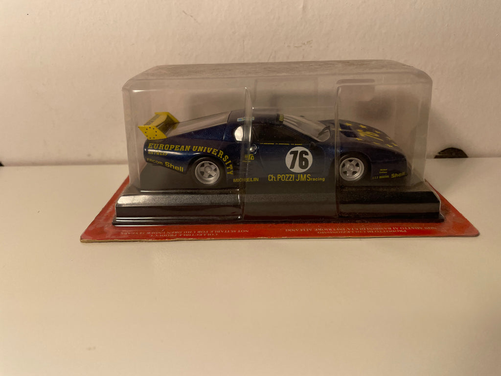 Ferrari BB512LM bleue numéro 76 de 1981 (blister)