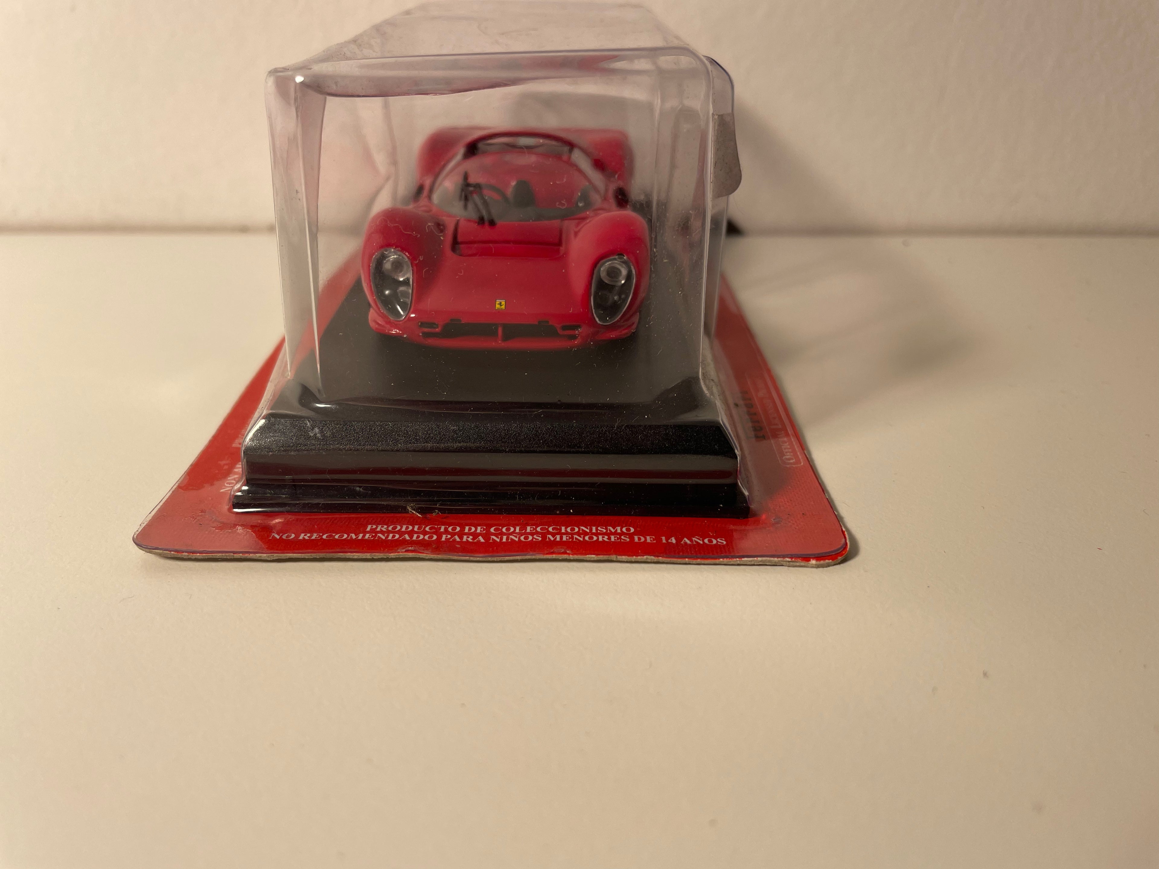 Ferrari 330 P4 rouge (blister)