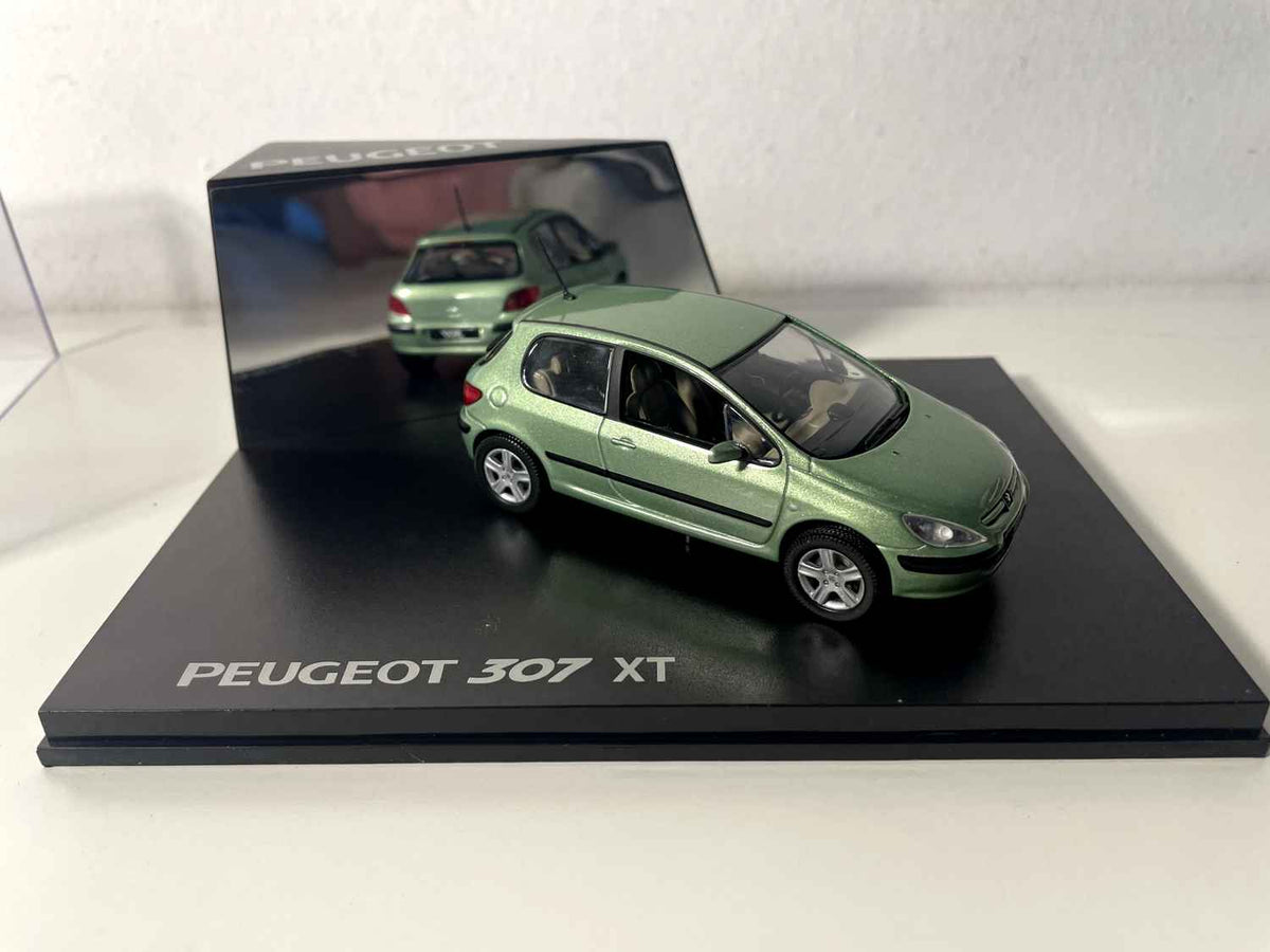 Peugeot 307 XT gréng (rechteckeg Boxset) Norev