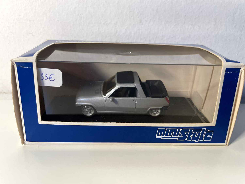 Renault 5 Cabriolet grise (collection Ministyle)