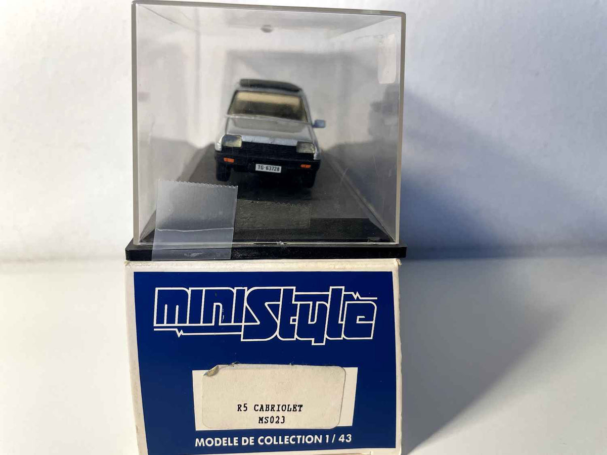 Renault 5 Cabriolet grise (collection Ministyle)