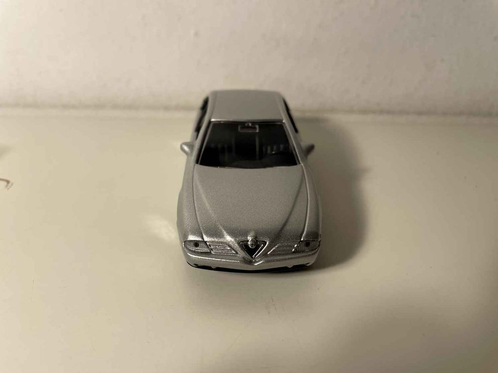 Alfa Roméo 166 gris - Majorette