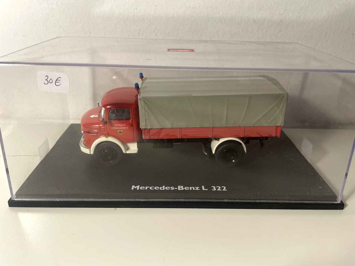 Camión de bomberos con lona Mercedes-Benz L 322 - SCHUCO