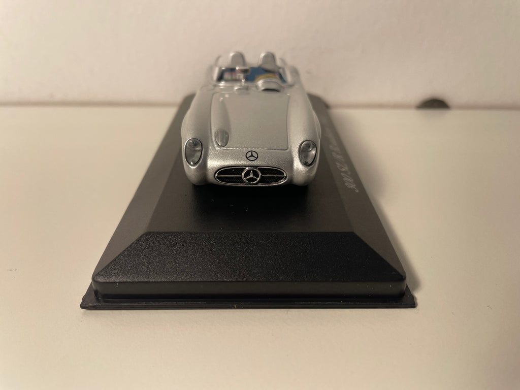 Mercedes 300 SL/R Roadster gris de 1955