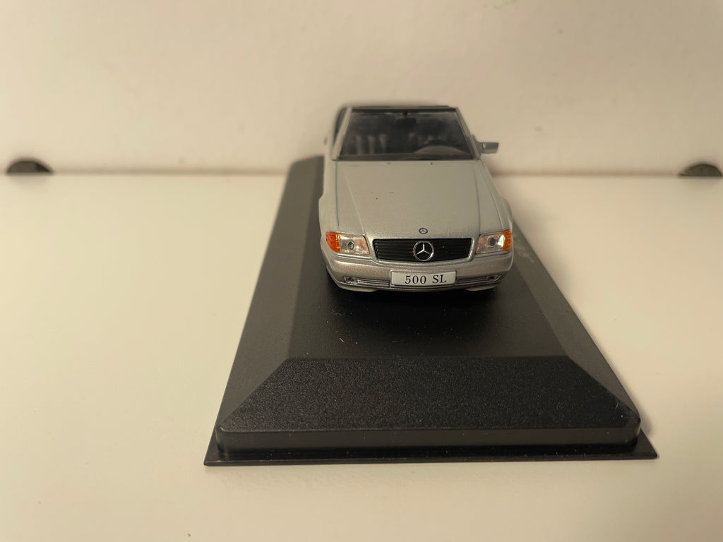 Mercedes 500 SL gris de 1989