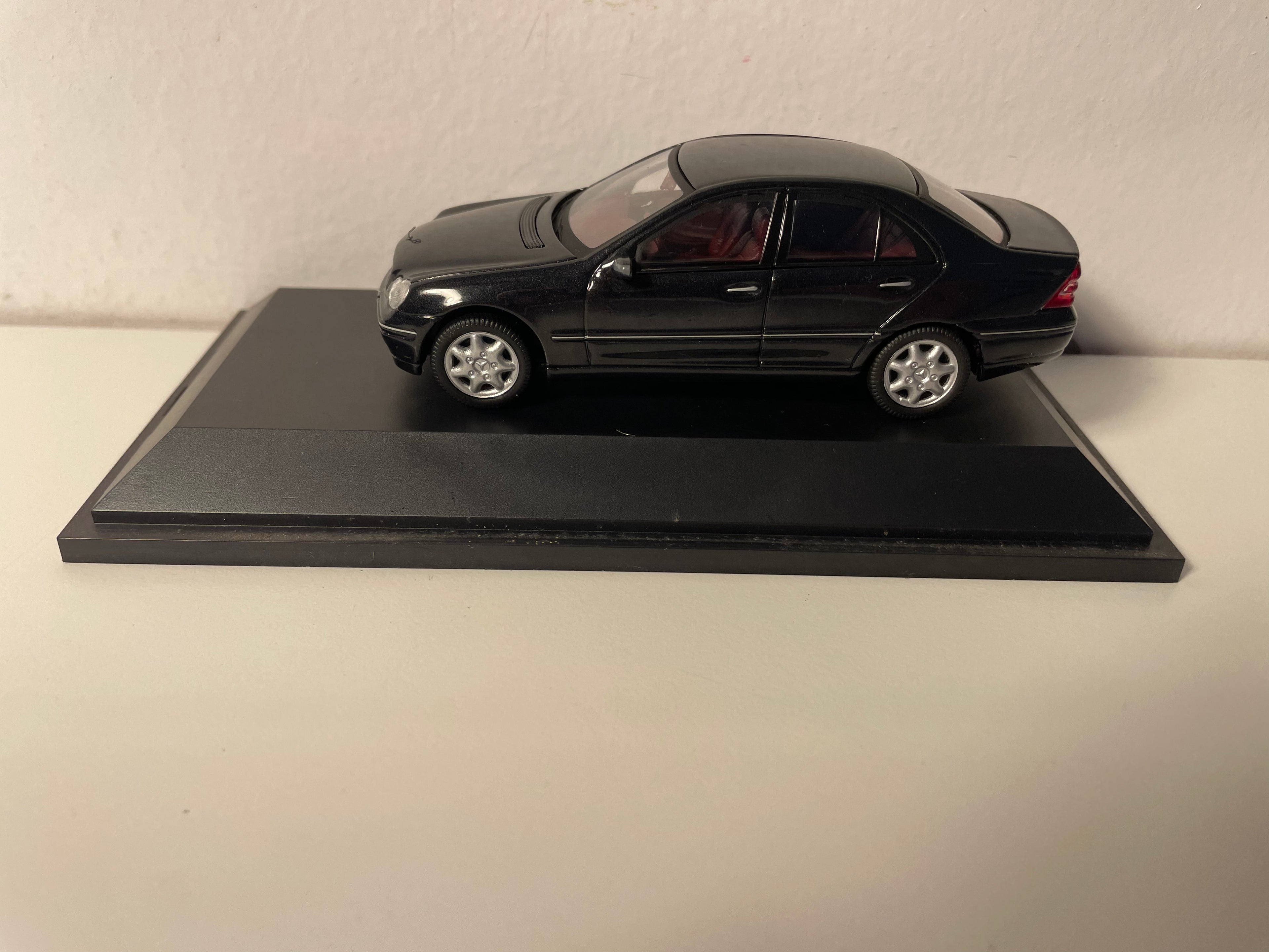 Mercedes-Benz C-Class "Elegance" Black - SCHUCO Miniature Models