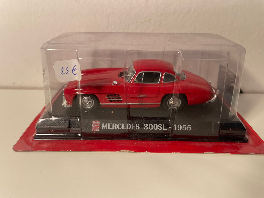 Mercedes 300SL rouge de 1955 - Auto Plus
