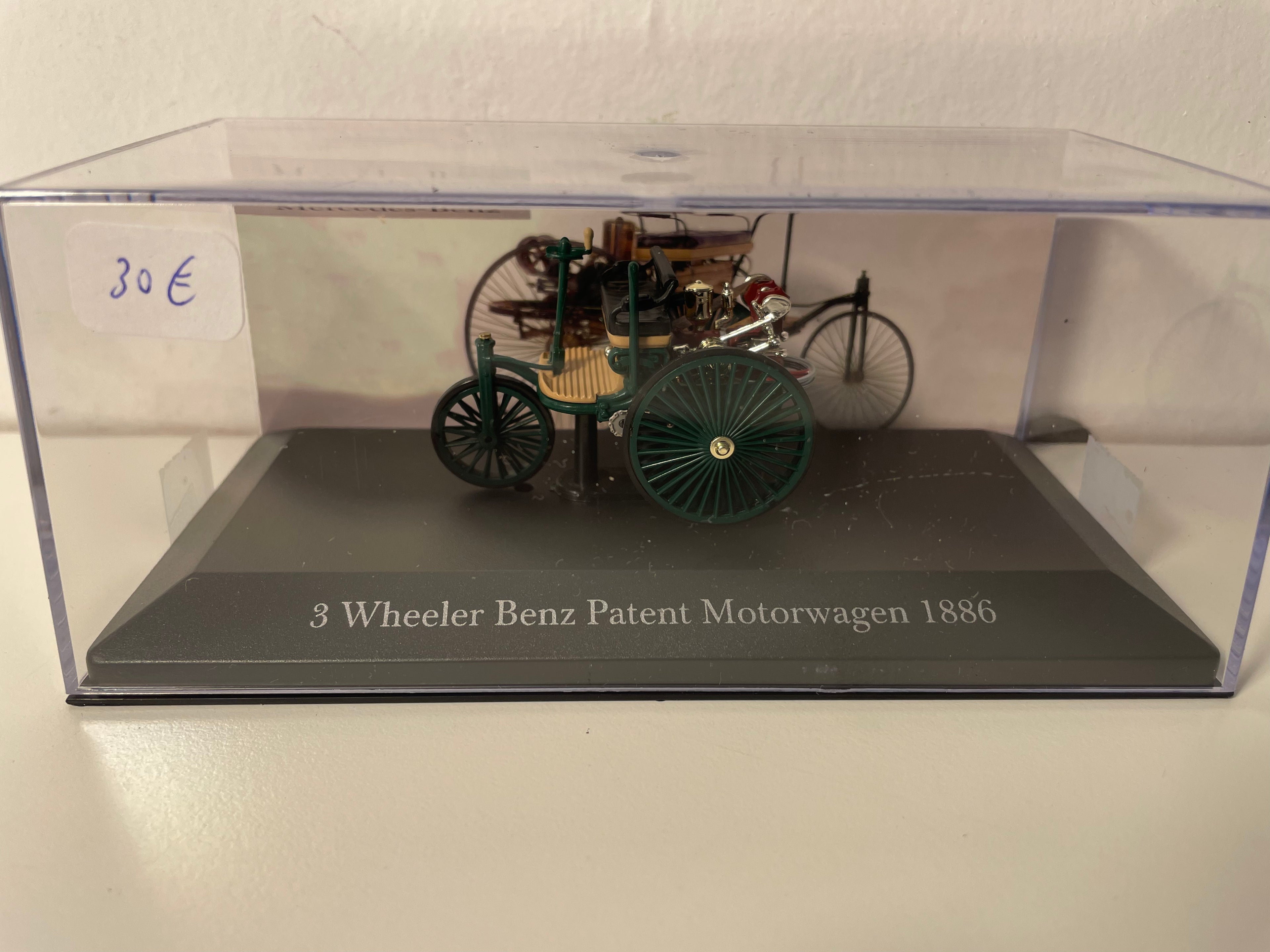 Patent na Mercedesa 3 Wheeler Benz Motorwagen z 1886 roku