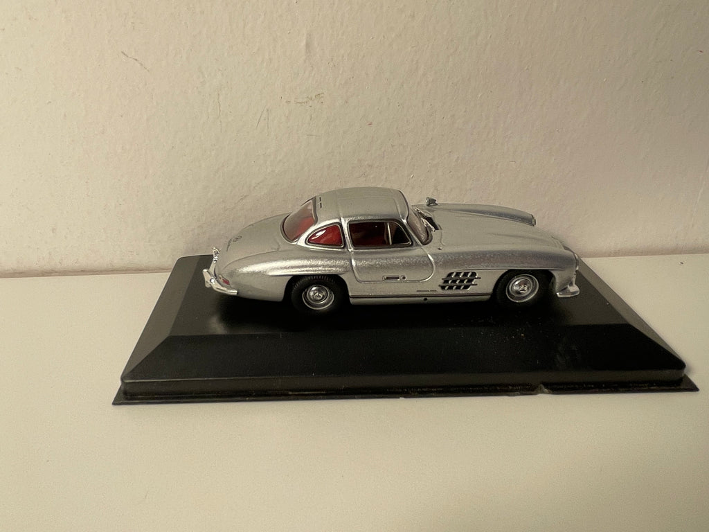 Mercedes-Benz 300 SL (W198) grijs van 1954